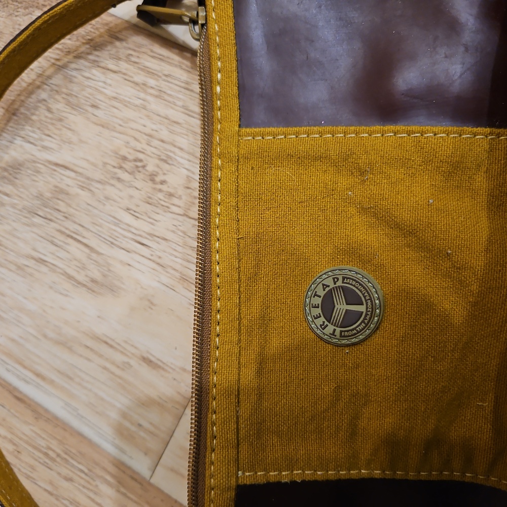 Purse - Picture 2 of 4